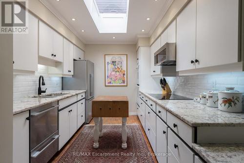 1168 Carey Road, Oakville (Mo Morrison), ON - Indoor Photo Showing Kitchen