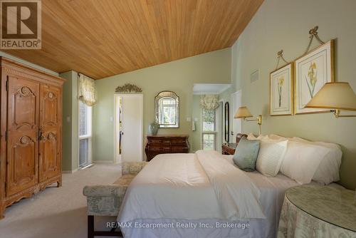 1168 Carey Road, Oakville (Mo Morrison), ON - Indoor Photo Showing Bedroom