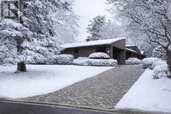 1168 CAREY ROAD  Oakville (Mo Morrison), ON L6J 2E4