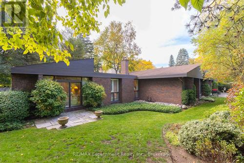 1168 Carey Road, Oakville (Mo Morrison), ON - Outdoor