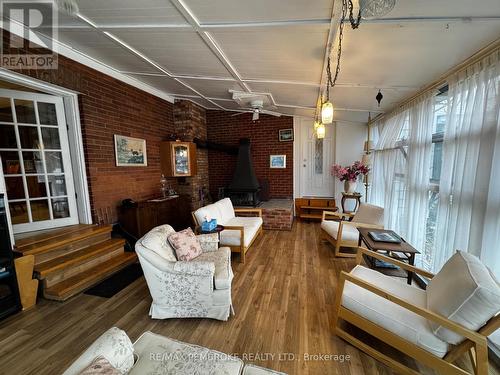 580 Miller Street, Pembroke, ON - Indoor Photo Showing Other Room