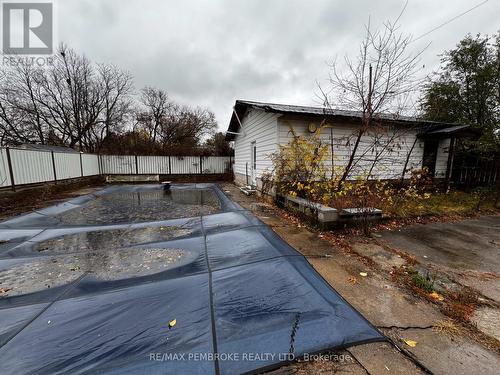 580 Miller Street, Pembroke, ON - Outdoor