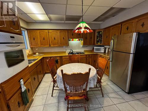 580 Miller Street, Pembroke, ON - Indoor