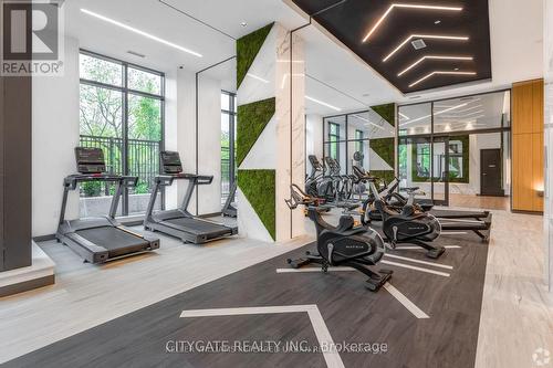 1610 - 202 Burnhamthorpe Road E, Mississauga, ON - Indoor Photo Showing Gym Room