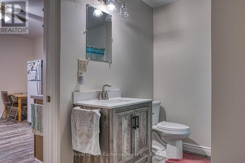 77 Montreal Street, Goderich (Goderich (Town)), ON - Indoor Photo Showing Bathroom