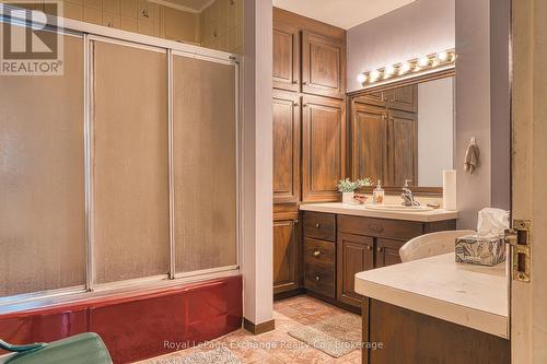 77 Montreal Street, Goderich (Goderich (Town)), ON - Indoor Photo Showing Bathroom