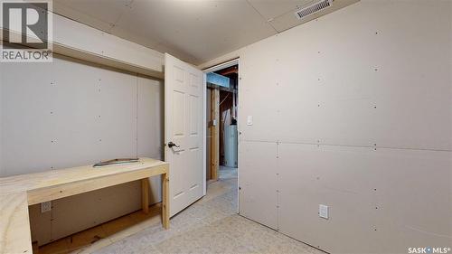 7119 Blakeney Drive, Regina, SK - Indoor