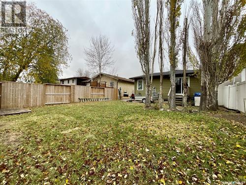 7119 Blakeney Drive, Regina, SK - Outdoor