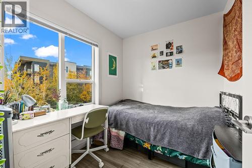 775 Academy Way Unit# 205, Kelowna, BC - Indoor Photo Showing Bedroom