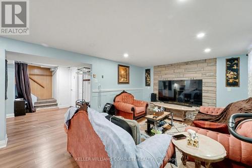 512 Finucane Street, Oshawa, ON - Indoor Photo Showing Living Room