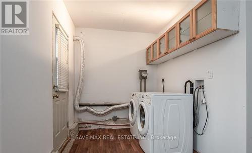 Main Level - 206 Winston Boulevard, Cambridge, ON - Indoor Photo Showing Laundry Room