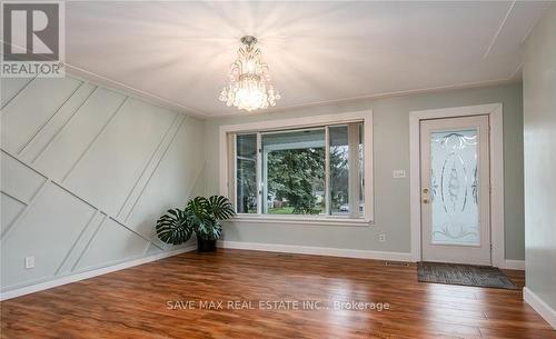 Main Level - 206 Winston Boulevard, Cambridge, ON - Indoor Photo Showing Other Room