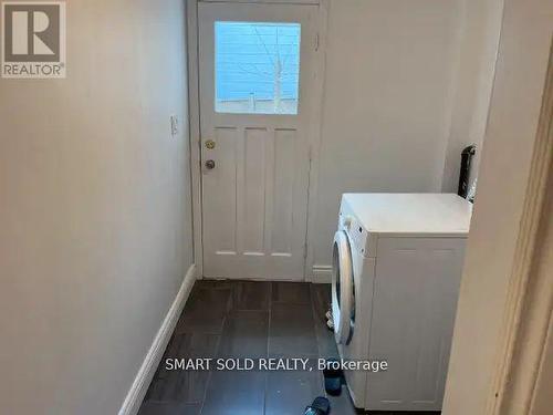 Basement - 1116 Pomona Court, Mississauga, ON - Indoor Photo Showing Laundry Room
