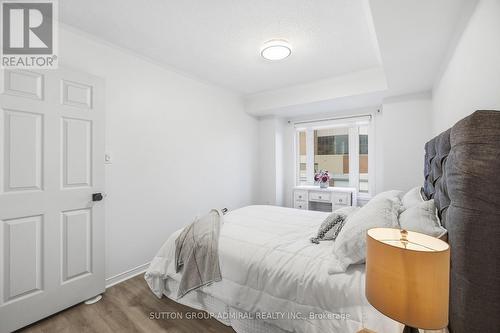 216 - 308 John Street, Markham, ON - Indoor Photo Showing Bedroom