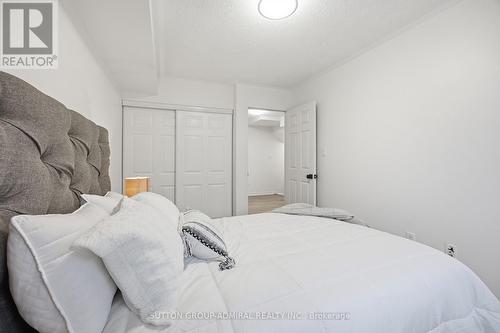 216 - 308 John Street, Markham, ON - Indoor Photo Showing Bedroom