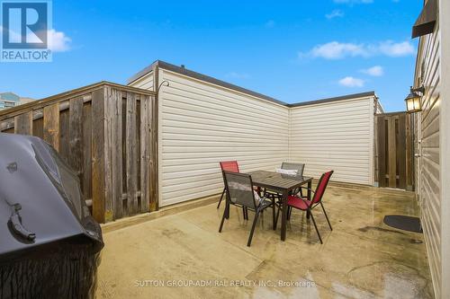 216 - 308 John Street, Markham, ON - Outdoor With Exterior