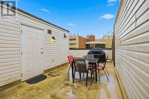 216 - 308 John Street, Markham, ON - Outdoor With Exterior