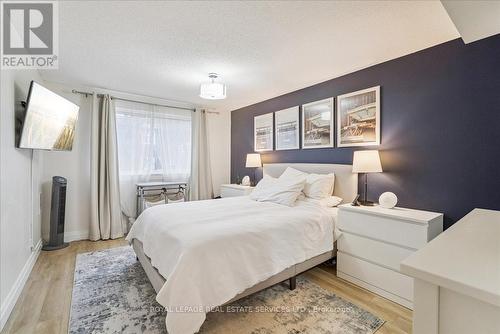 212 - 1275 Cornerbrook Place, Mississauga, ON - Indoor Photo Showing Bedroom