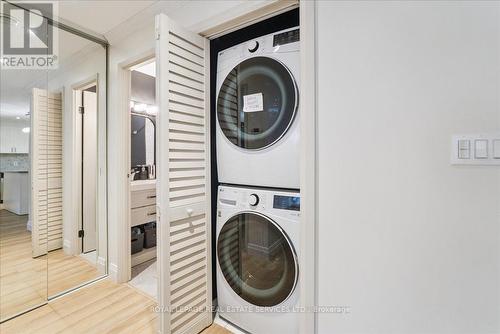 212 - 1275 Cornerbrook Place, Mississauga, ON - Indoor Photo Showing Laundry Room