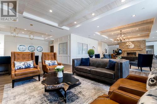 5 Jaczenko Terrace, Hamilton, ON - Indoor Photo Showing Living Room