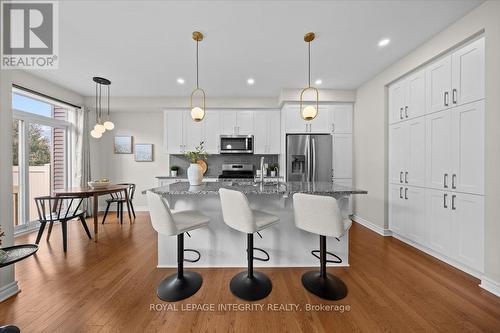 825 Indica Street, Ottawa, ON - Indoor