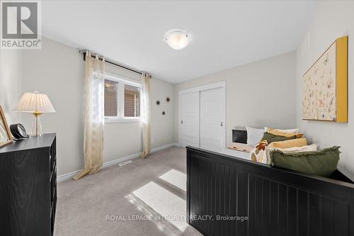 825 Indica Street, Ottawa, ON - Indoor Photo Showing Other Room