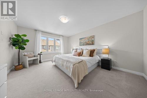 825 Indica Street, Ottawa, ON - Indoor Photo Showing Bedroom