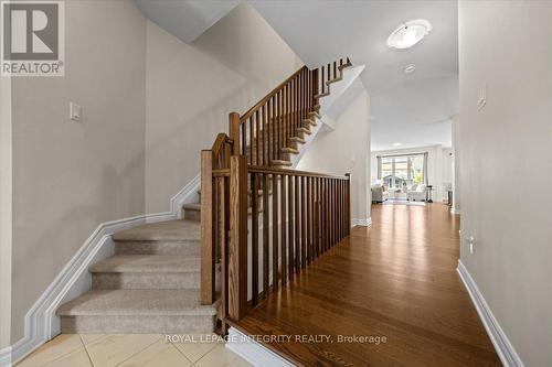 825 Indica Street, Ottawa, ON - Indoor Photo Showing Other Room