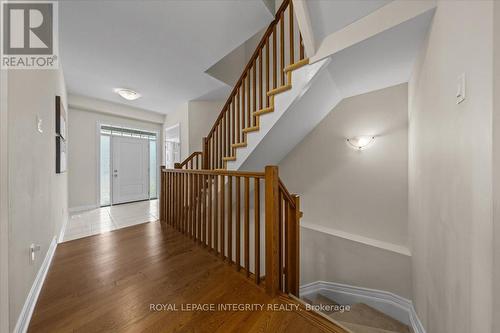 825 Indica Street, Ottawa, ON - Indoor Photo Showing Other Room