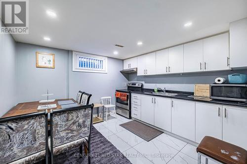 3 Flamingo Crescent, Brampton, ON - Indoor