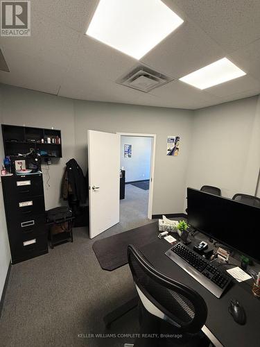 302 Brucedale Avenue, Hamilton, ON 