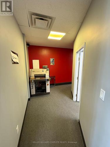 302 Brucedale Avenue, Hamilton, ON 