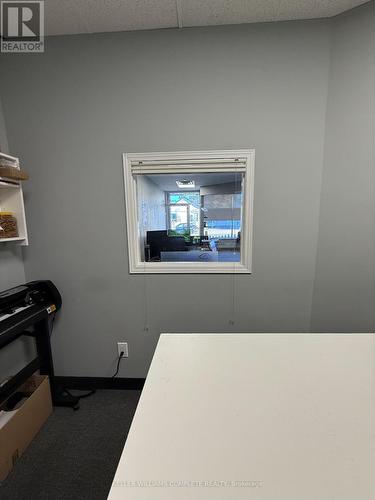 302 Brucedale Avenue, Hamilton, ON 