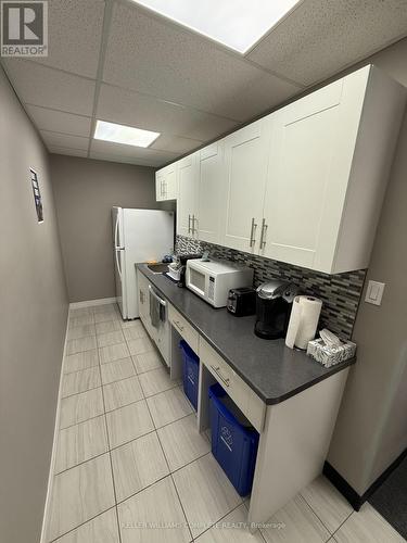 302 Brucedale Avenue, Hamilton, ON 