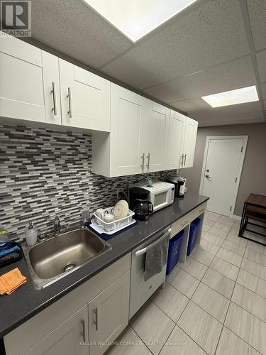 302 Brucedale Avenue, Hamilton, ON 