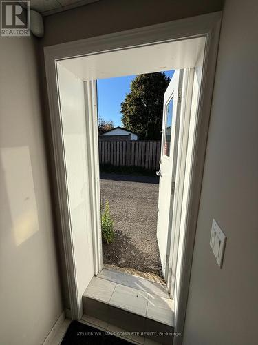 302 Brucedale Avenue, Hamilton, ON 