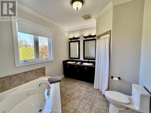 42 Deer Ridge Road, Uxbridge, ON - Indoor Photo Showing Bathroom