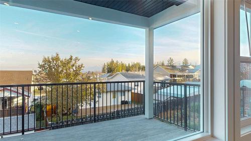 1404 17Th Street, Cranbrook, BC - Outdoor With Exterior