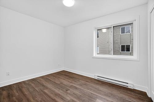 Chambre à coucher - 1-1635 Rue Wilfrid-Pelletier, Saint-Jérôme, QC - Indoor Photo Showing Other Room