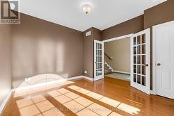 Front bedroom/ office/ den - 