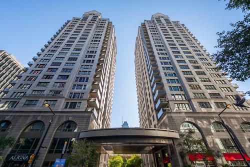 Exterior - 24D-1200 Boul. De Maisonneuve O., Montréal (Ville-Marie), QC - Outdoor With Facade