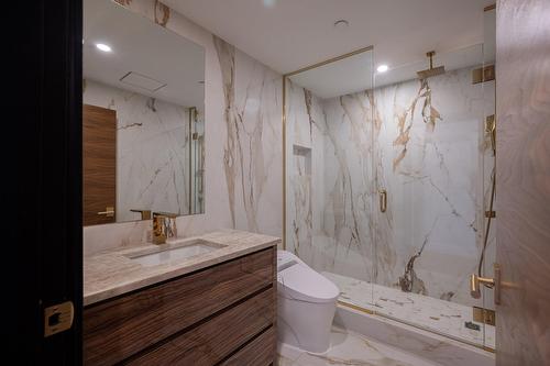 Bathroom - 24D-1200 Boul. De Maisonneuve O., Montréal (Ville-Marie), QC - Indoor Photo Showing Bathroom