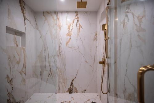 Bathroom - 24D-1200 Boul. De Maisonneuve O., Montréal (Ville-Marie), QC - Indoor Photo Showing Bathroom