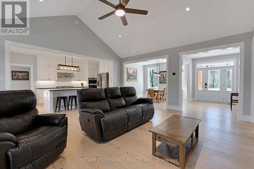 1380 Ramsay Concession 3A Concession, Mississippi Mills, ON - Indoor Photo Showing Living Room