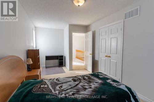 6 Silvercreek Crescent, Barrie, ON - Indoor Photo Showing Bedroom