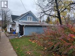 Carport attached to the house - 
