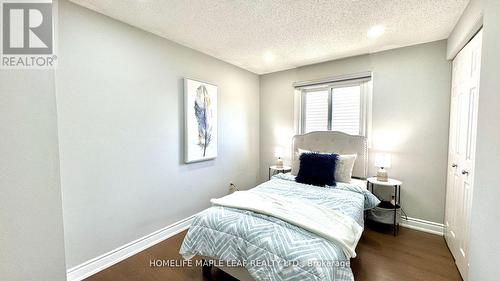 42 Newbury Drive, Kitchener, ON - Indoor Photo Showing Bedroom