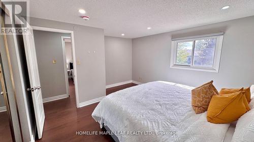 42 Newbury Drive, Kitchener, ON - Indoor Photo Showing Bedroom