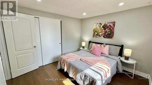 42 Newbury Drive, Kitchener, ON - Indoor Photo Showing Bedroom