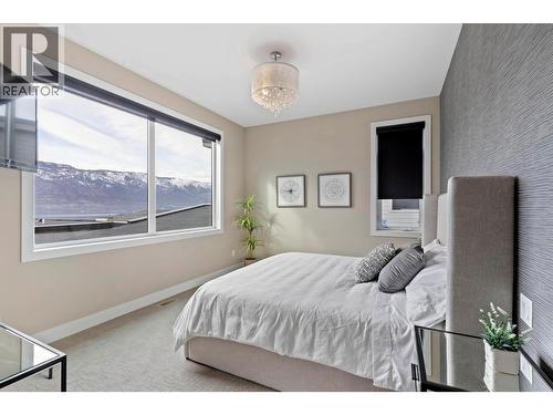 Primary Bedroom - 1673 Travertine Drive, Lake Country, BC - Indoor Photo Showing Bedroom